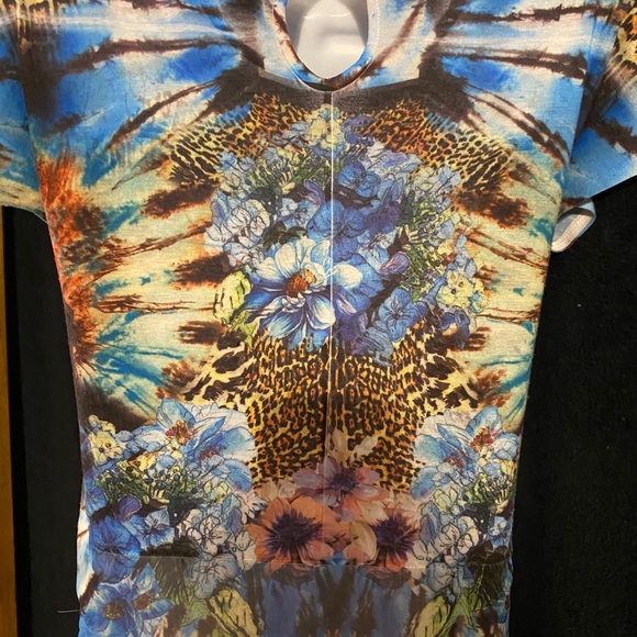 Nice blouse/ top. Comfy - Picture 6 of 8